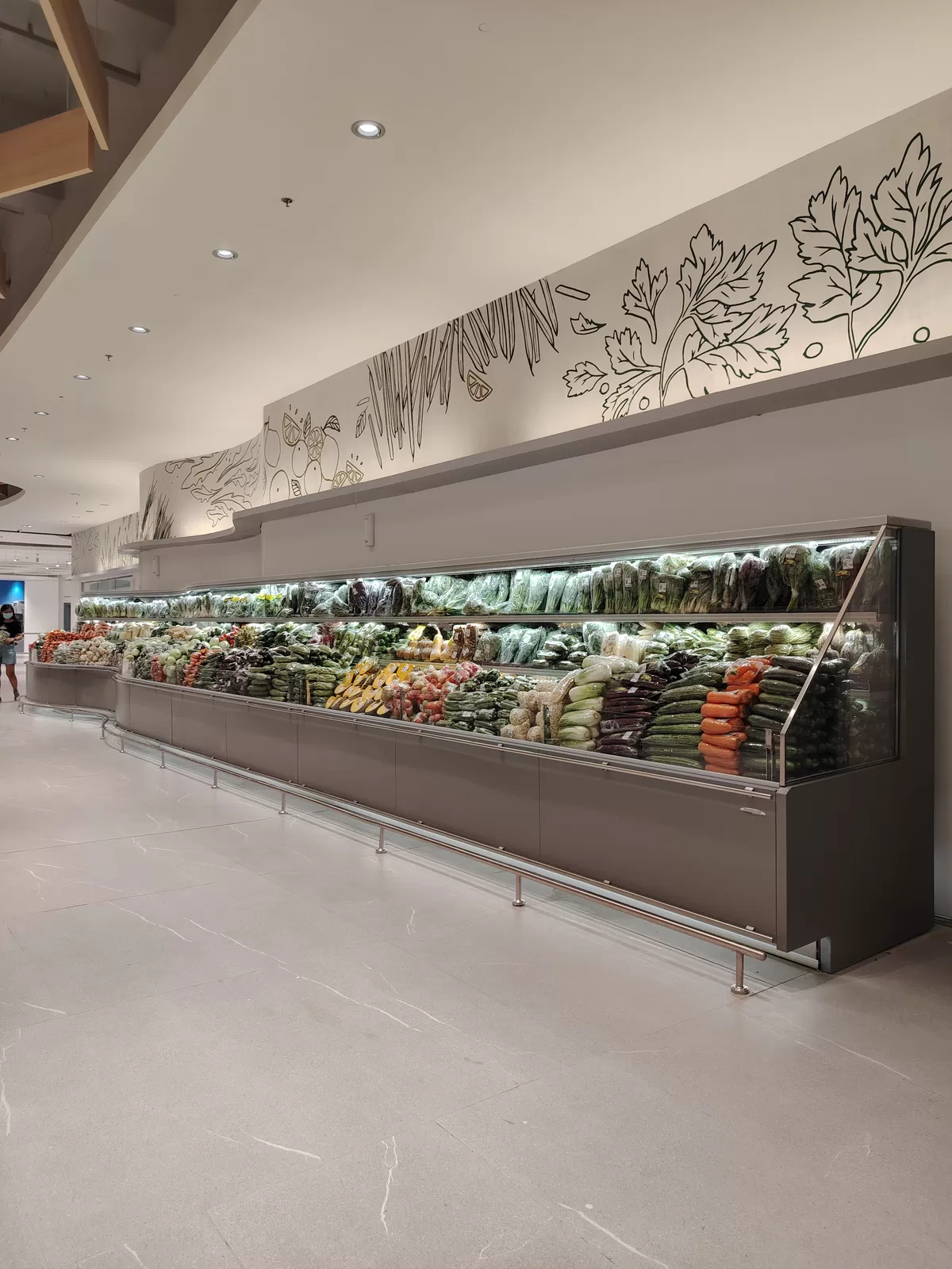 Supermarket showcase refrigeration